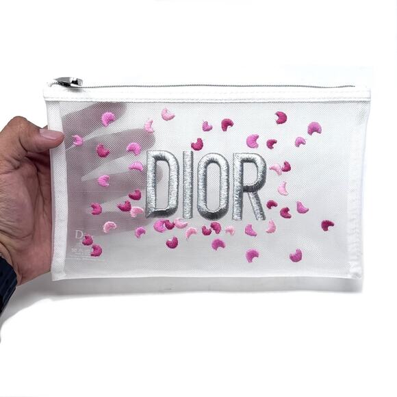 Dior Mesh Zipper Pouch - Picture 4 of 8